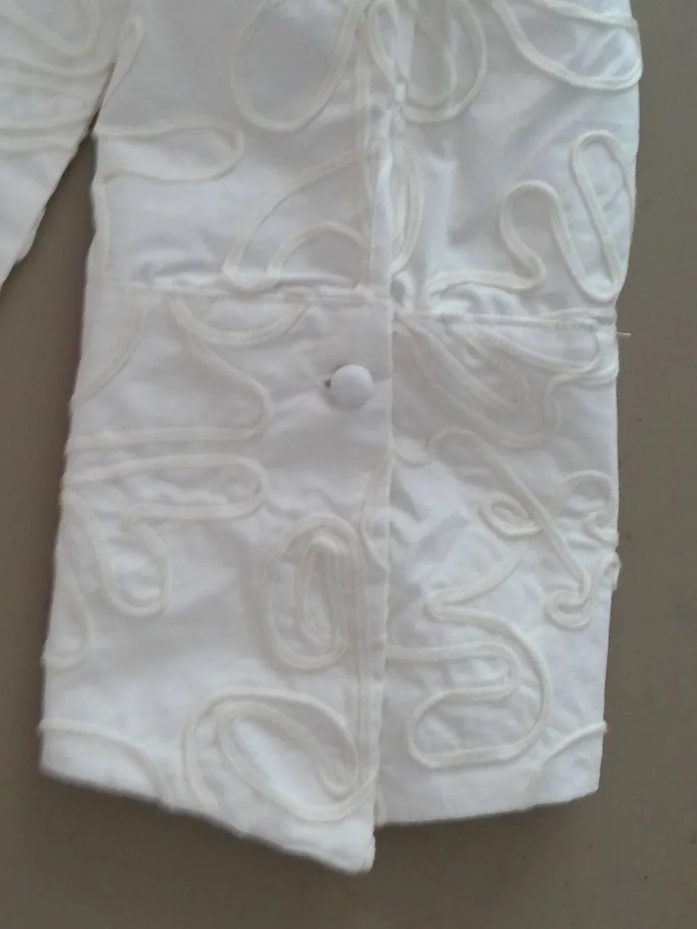 WYNNE COLLECTION NWT Lg Slve Button Up Cream w/All Decorative Applique Blouse 1X - Picture 6 of 12